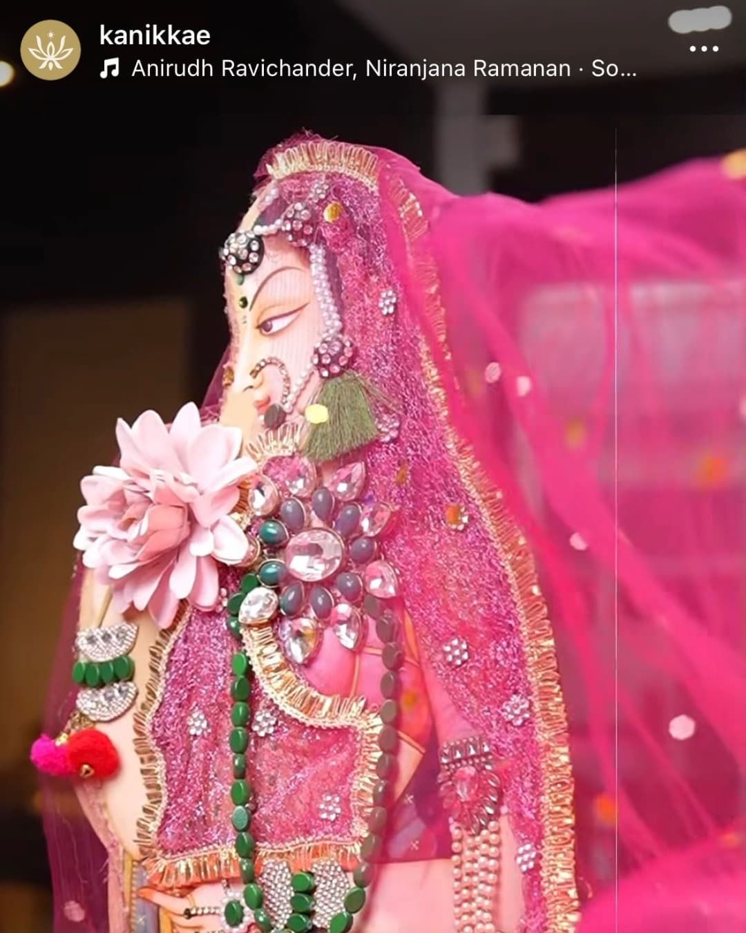 Heritage-inspired Kanikkae hamper presentation with elegant ritual details